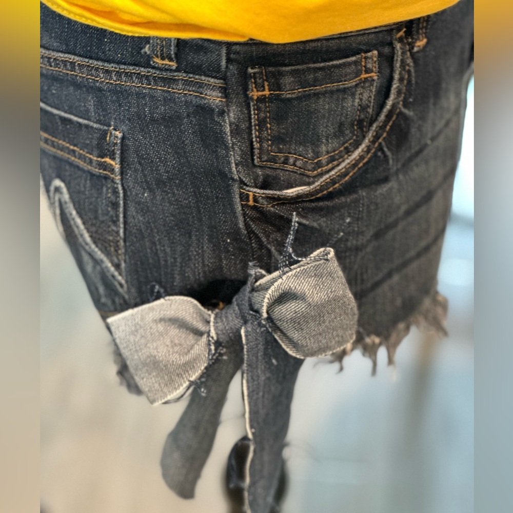Custom shorts - Picture 3 of 3